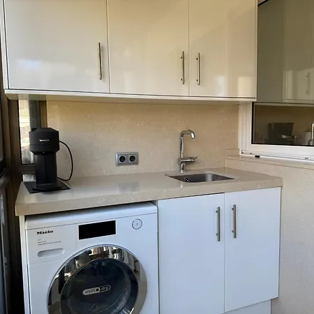 Harbor Light Getaway - Eaw Homes Apartment Marbella